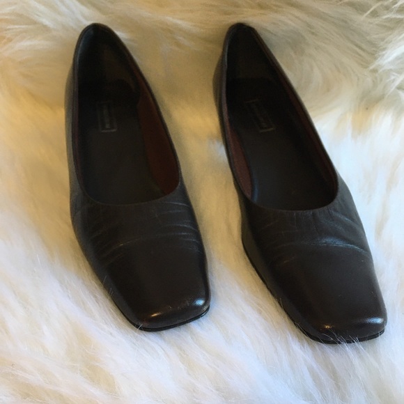 Sale 5 For $25 Nordstrom Pumps - Picture 2 of 8